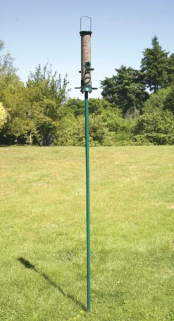 C J Wildlife Garden Pole Green